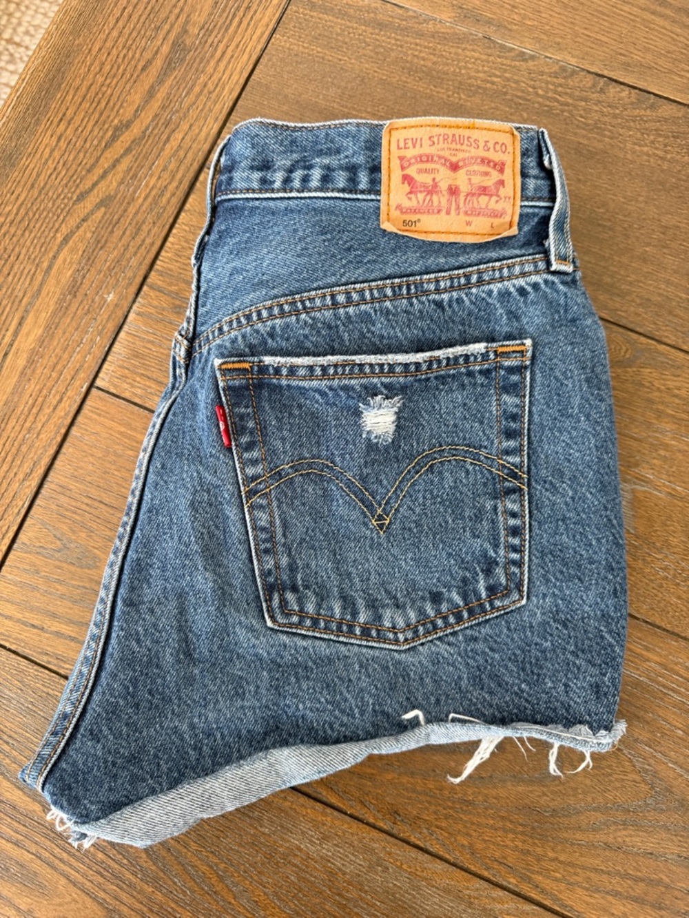 Levi's Men's Straight Denim Jeans in Medium Blue